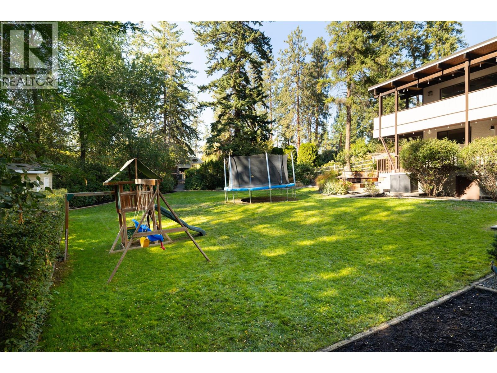 2475 Dunsmuir Road, Kelowna, British Columbia  V1W 2V2 - Photo 44 - 10401347