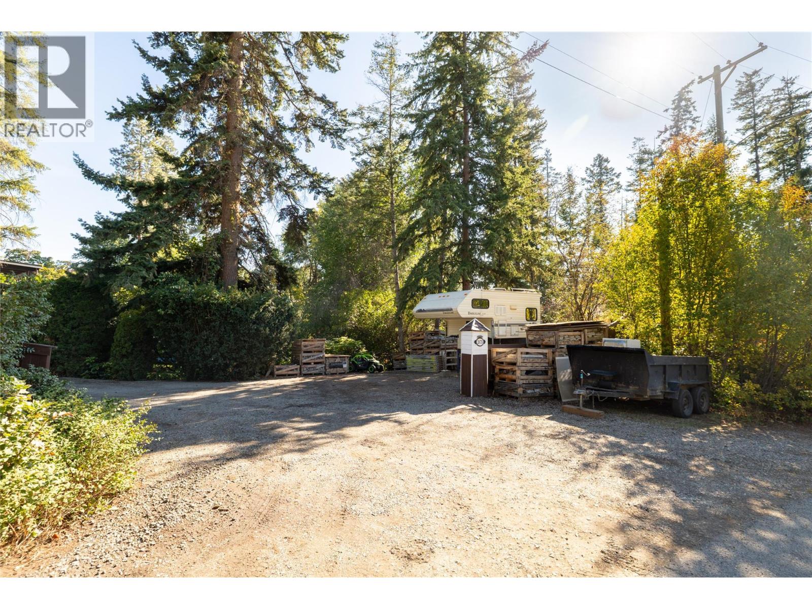2475 Dunsmuir Road, Kelowna, British Columbia  V1W 2V2 - Photo 49 - 10401347