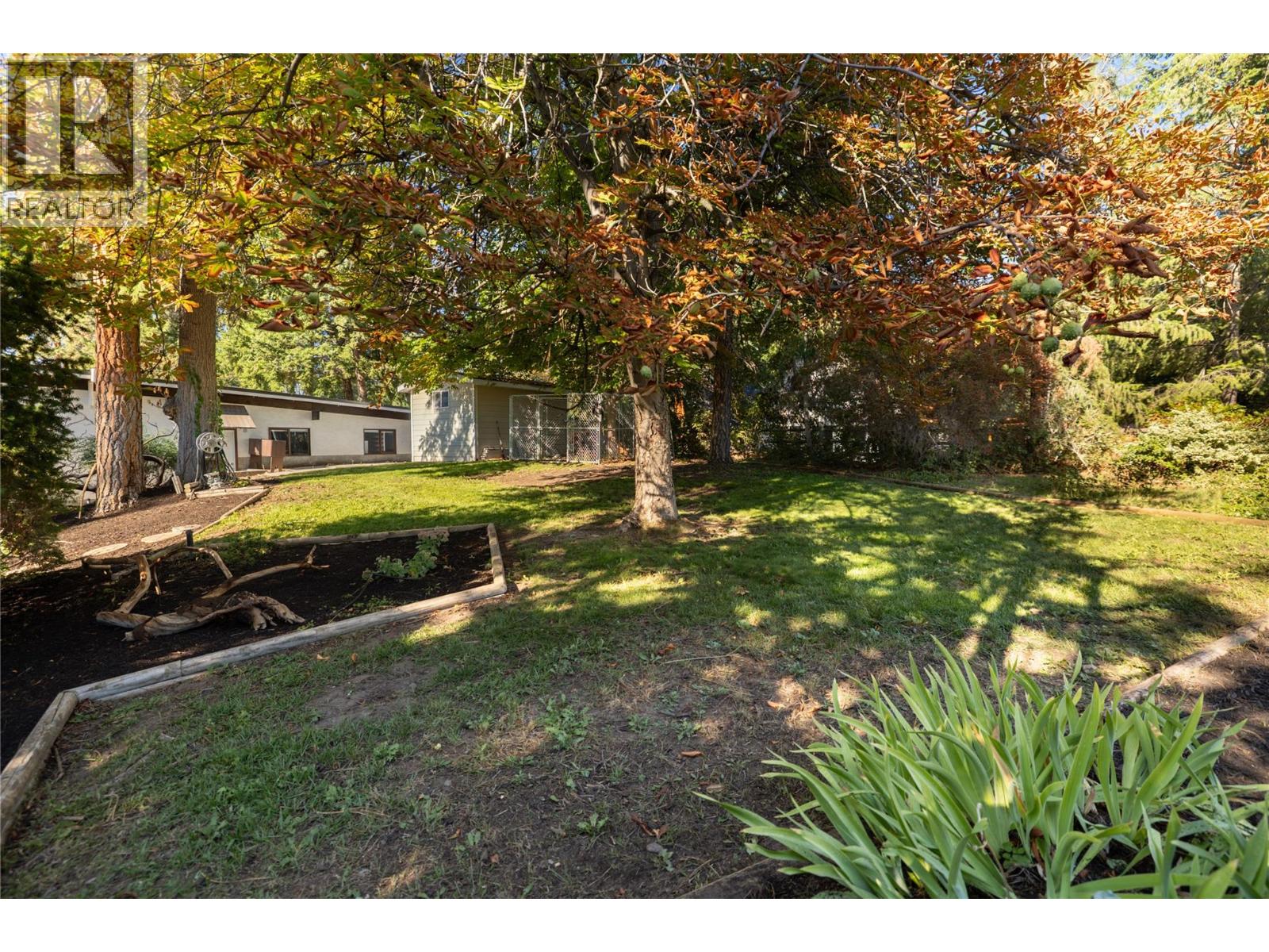 2475 Dunsmuir Road, Kelowna, British Columbia  V1W 2V2 - Photo 52 - 10401347