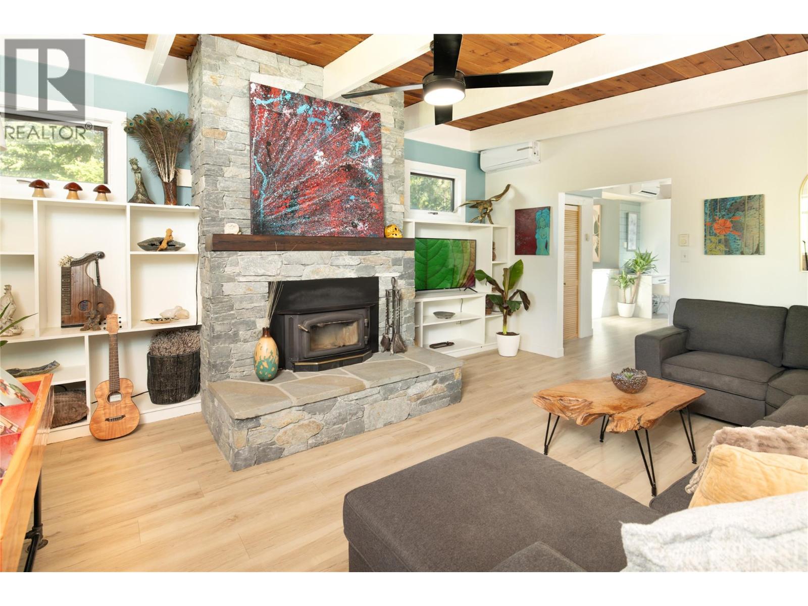 2475 Dunsmuir Road, Kelowna, British Columbia  V1W 2V2 - Photo 9 - 10401347