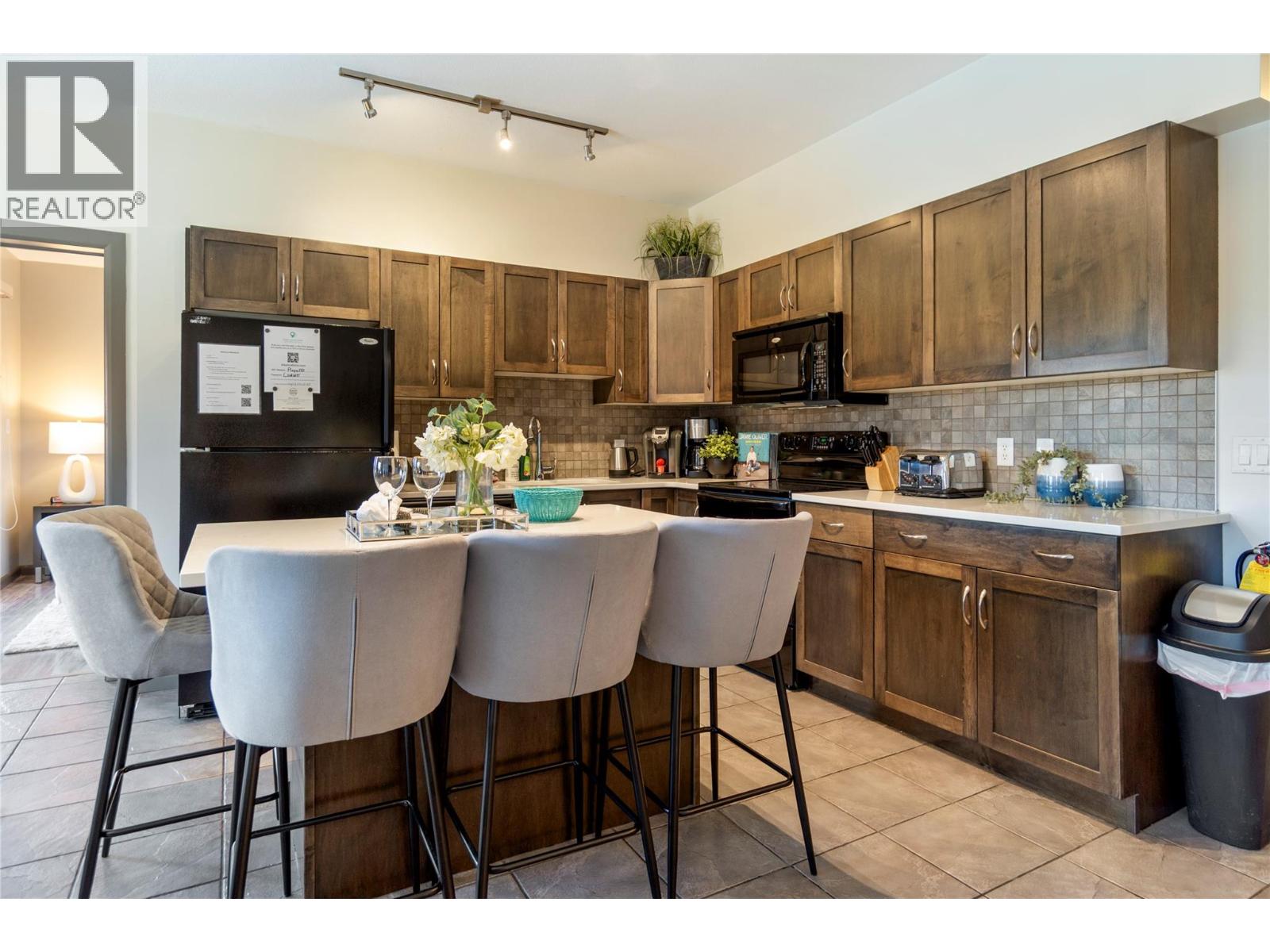 654 Cook Road Unit# 501, Kelowna, British Columbia  V1W 3G7 - Photo 4 - 10401100
