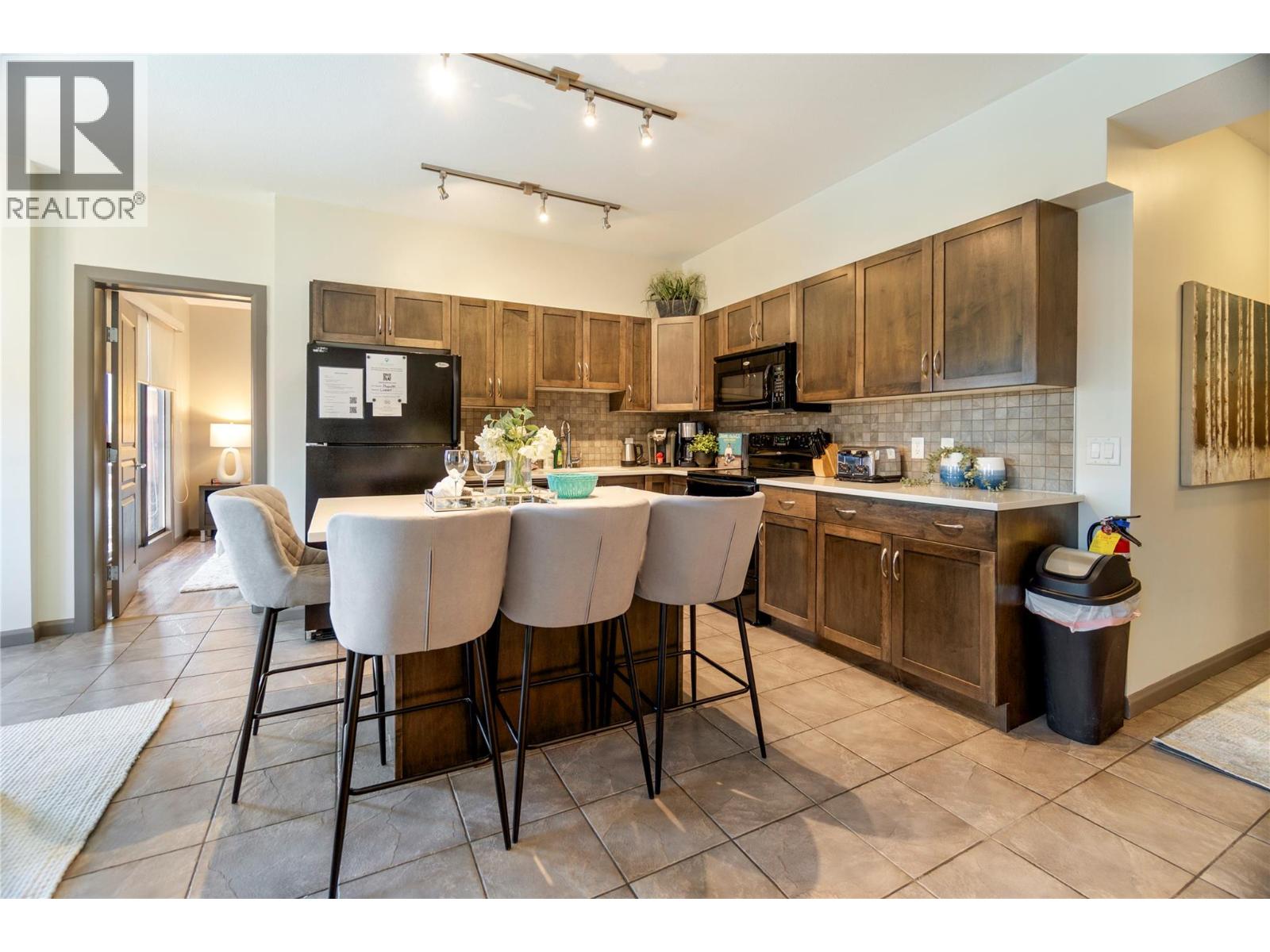 654 Cook Road Unit# 501, Kelowna, British Columbia  V1W 3G7 - Photo 5 - 10401100