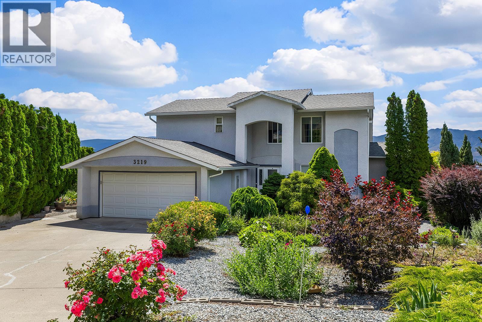 3219 Sagebrush Court, West Kelowna, British Columbia  V4T 2G6 - Photo 3 - 10400997