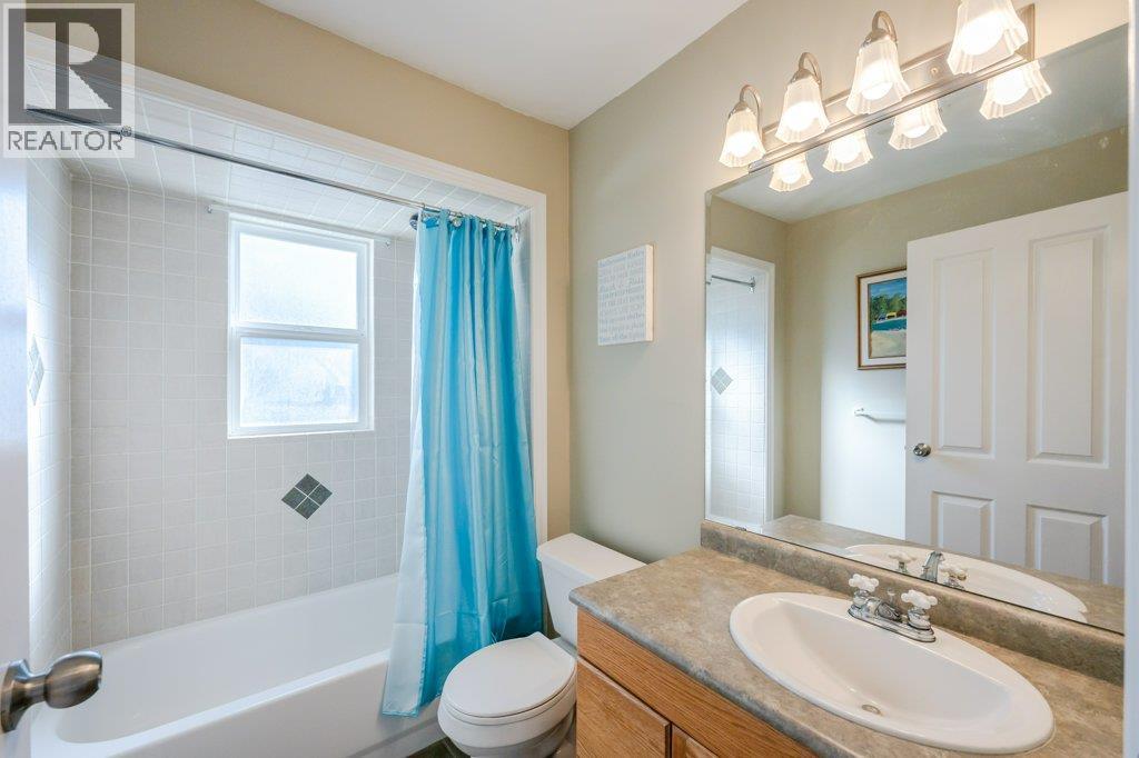 584 Edna Avenue, Penticton, British Columbia  V2A 2M2 - Photo 24 - 10401451