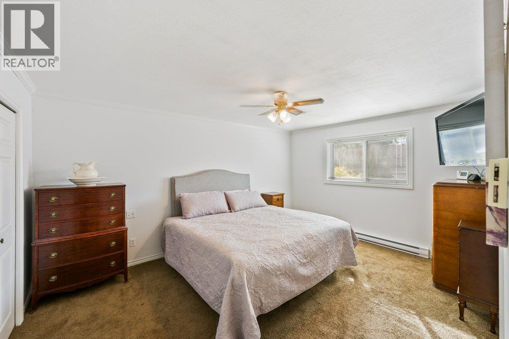 584 Edna Avenue, Penticton, British Columbia  V2A 2M2 - Photo 29 - 10401451