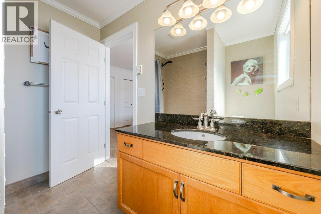 584 Edna Avenue, Penticton, British Columbia  V2A 2M2 - Photo 34 - 10401451
