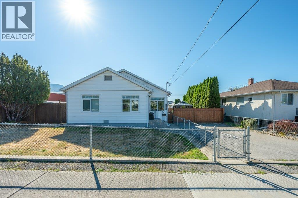 584 Edna Avenue, Penticton, British Columbia  V2A 2M2 - Photo 4 - 10401451