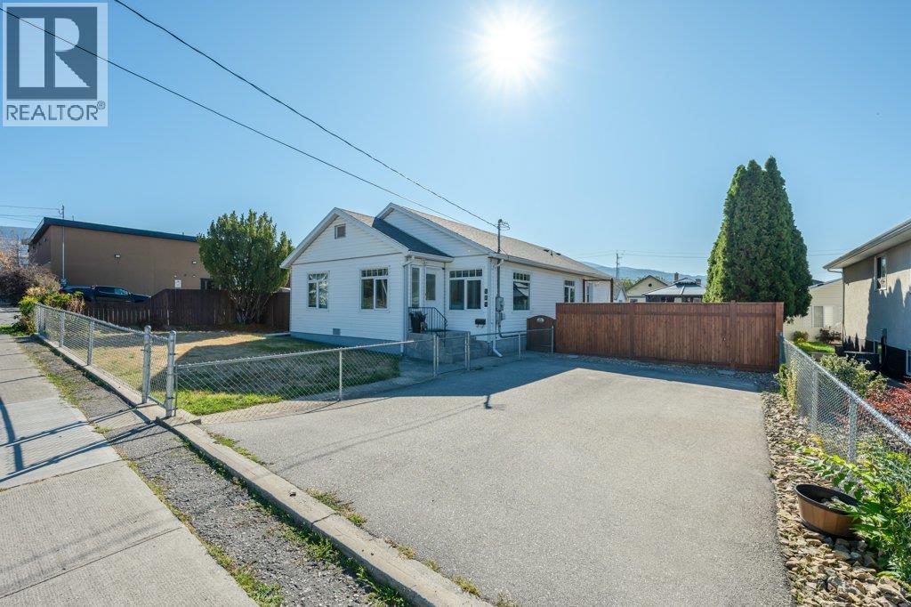584 Edna Avenue, Penticton, British Columbia  V2A 2M2 - Photo 5 - 10401451