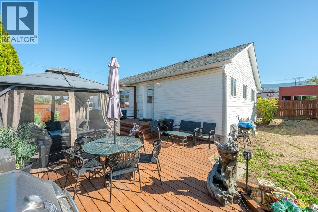 584 Edna Avenue, Penticton, British Columbia  V2A 2M2 - Photo 51 - 10401451