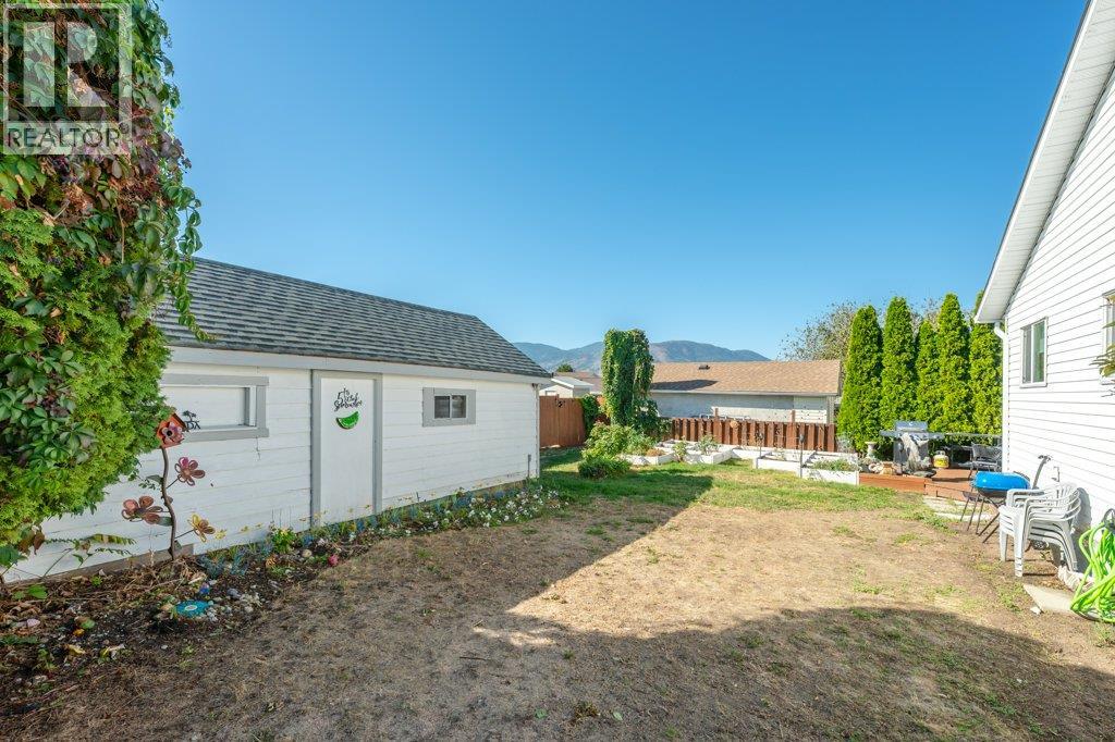 584 Edna Avenue, Penticton, British Columbia  V2A 2M2 - Photo 59 - 10401451