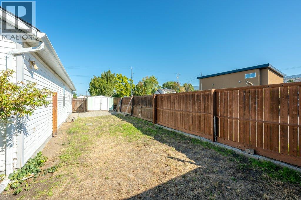 584 Edna Avenue, Penticton, British Columbia  V2A 2M2 - Photo 61 - 10401451