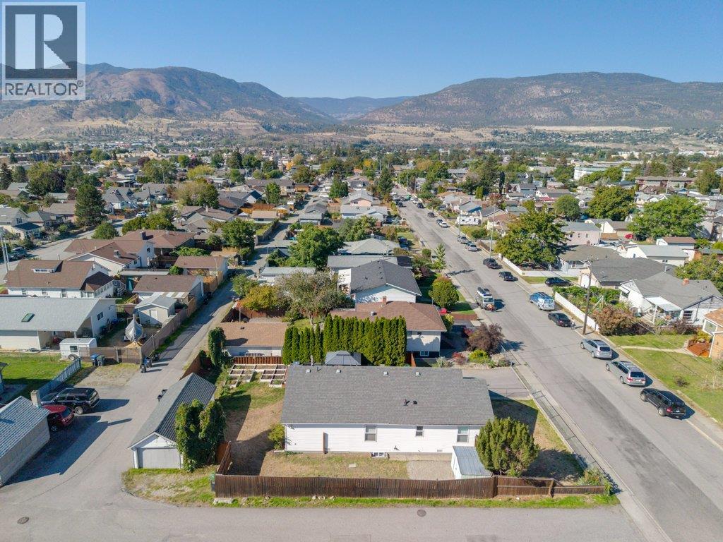 584 Edna Avenue, Penticton, British Columbia  V2A 2M2 - Photo 69 - 10401451