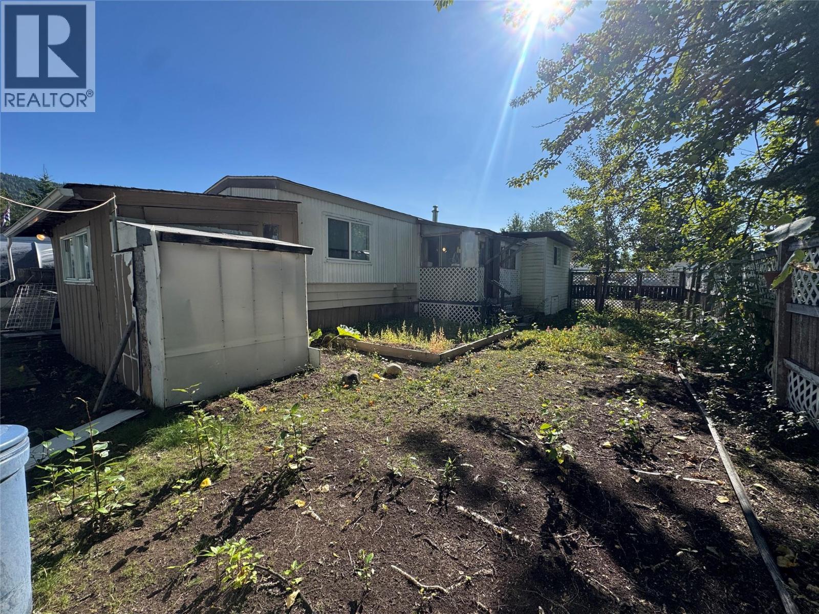 230 Rockport Place, Tumbler Ridge, British Columbia  V0C 2W0 - Photo 3 - 10401274