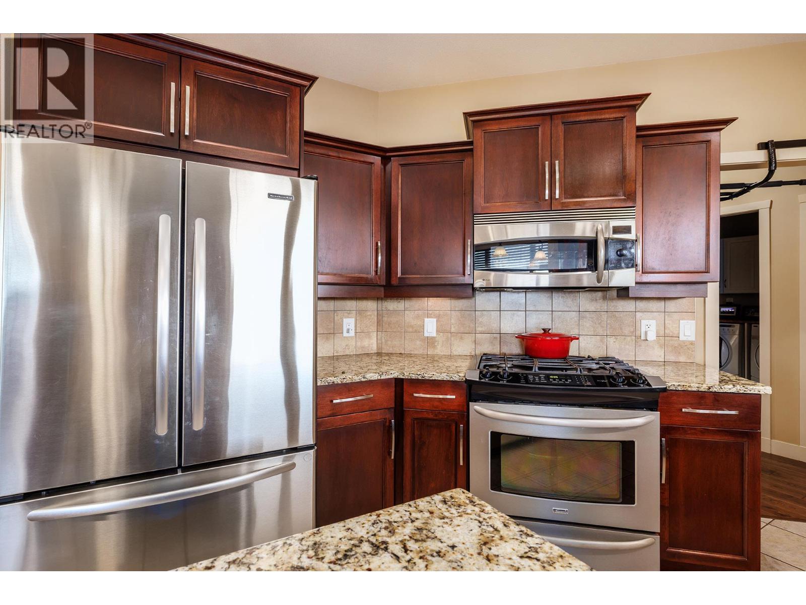 1377 Glenview Avenue, Kelowna, British Columbia  V1Y 9R8 - Photo 10 - 10401142