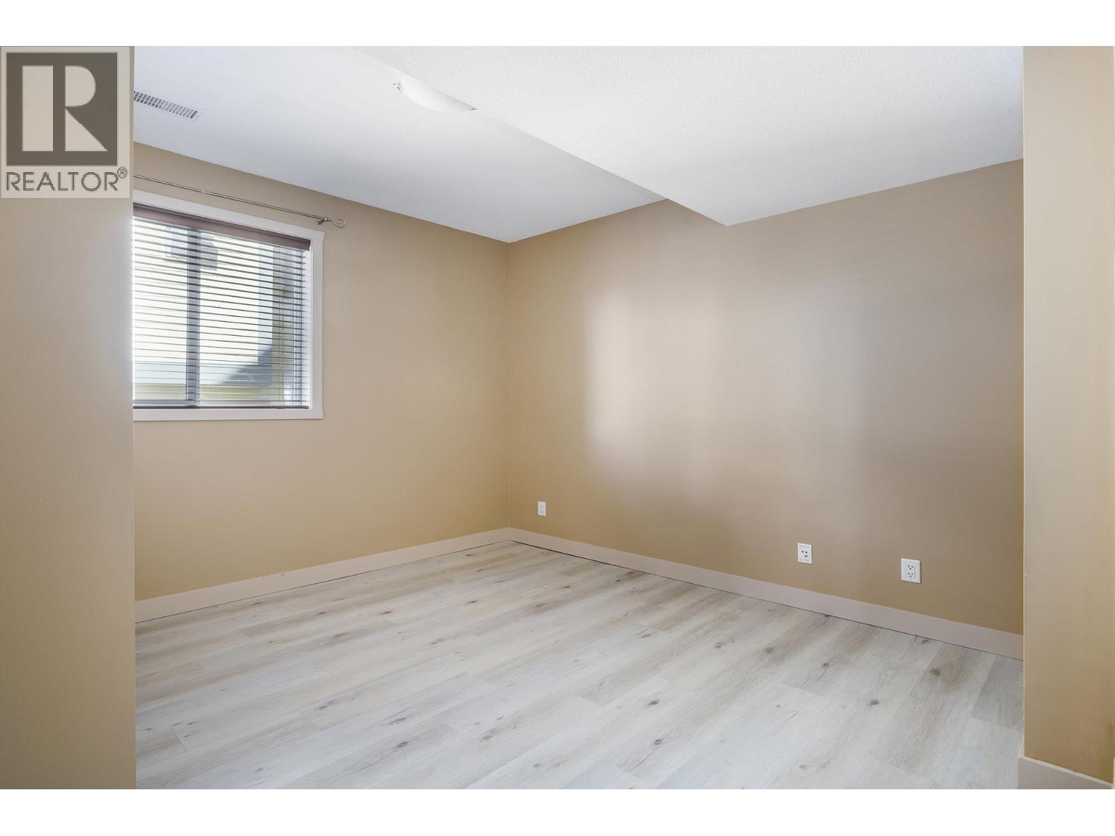 1377 Glenview Avenue, Kelowna, British Columbia  V1Y 9R8 - Photo 34 - 10401142
