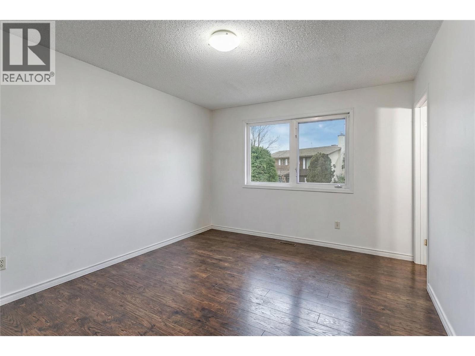 758 Josselyn Court, Kelowna, British Columbia  V1X 6A4 - Photo 15 - 10401542