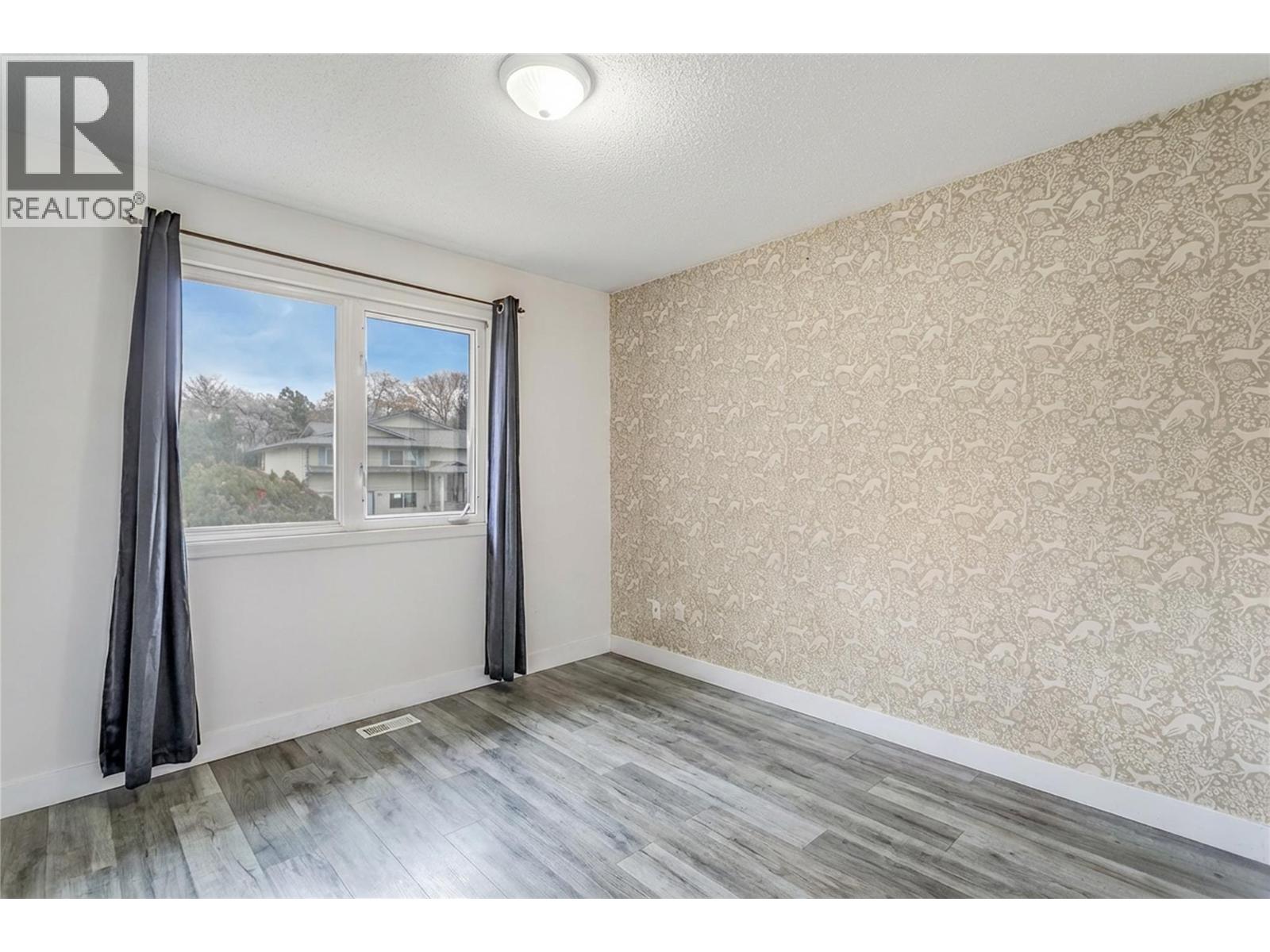 758 Josselyn Court, Kelowna, British Columbia  V1X 6A4 - Photo 18 - 10401542