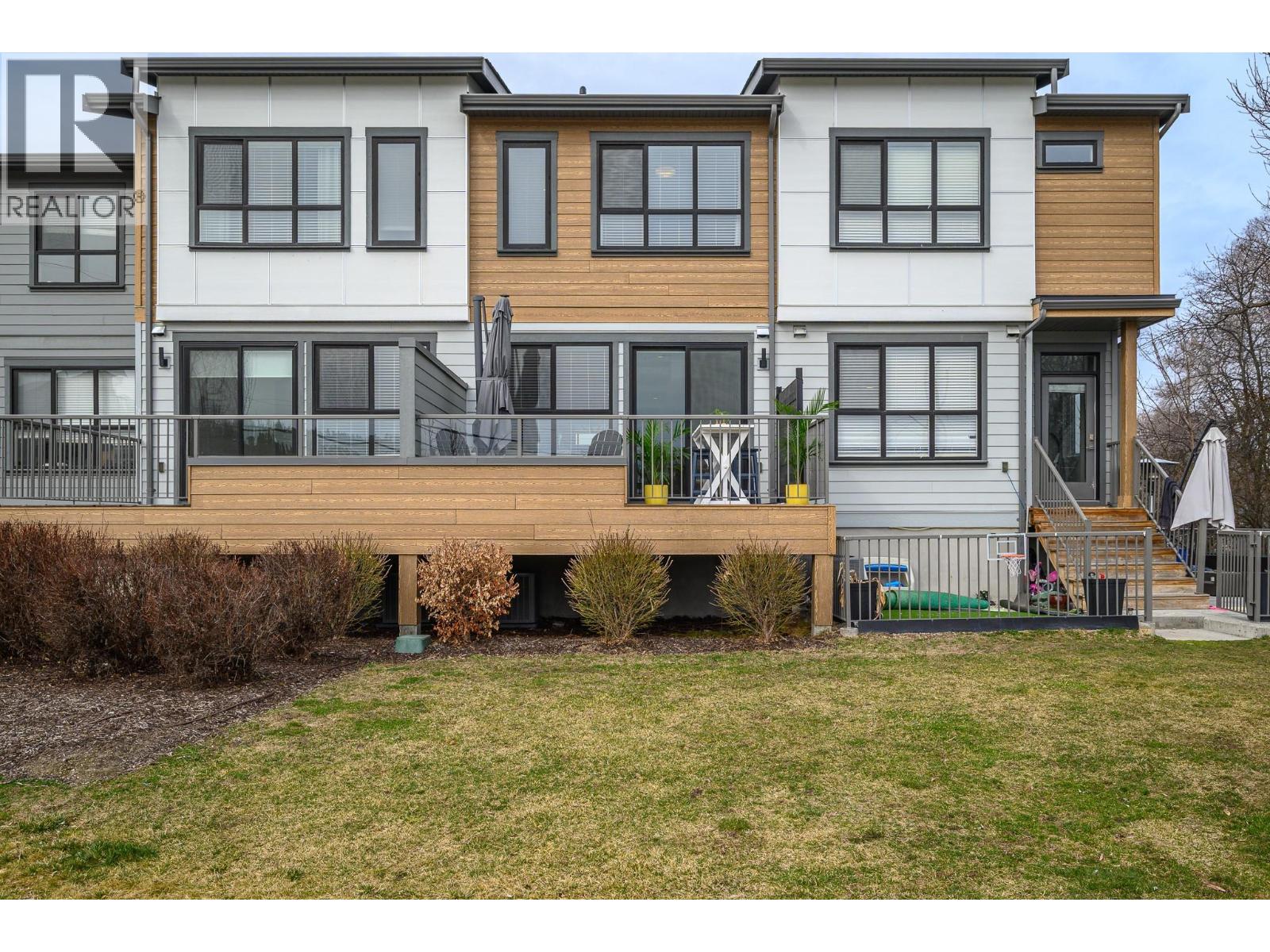 11581 Rogers Road Unit# 402, Lake Country, British Columbia  V4V 1X8 - Photo 1 - 10401495