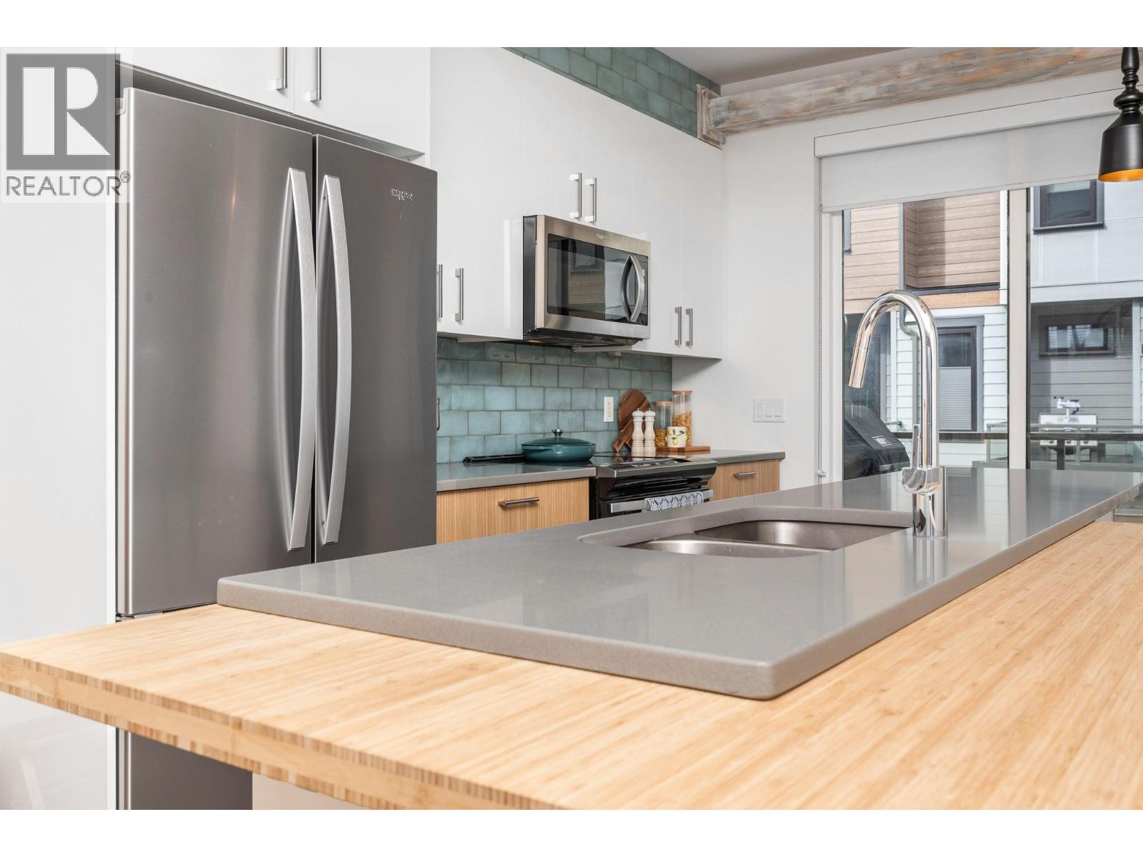 11581 Rogers Road Unit# 402, Lake Country, British Columbia  V4V 1X8 - Photo 17 - 10401495