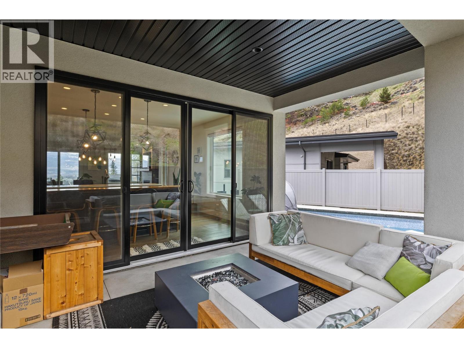 876 Boynton Place, Kelowna, British Columbia  V1V 2Y1 - Photo 14 - 10401474