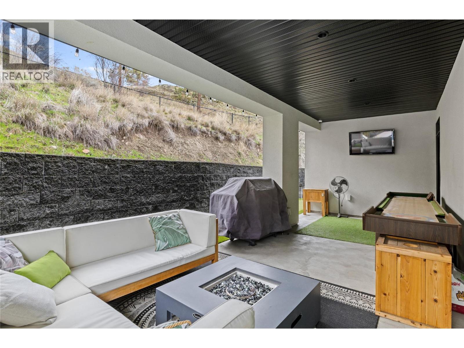 876 Boynton Place, Kelowna, British Columbia  V1V 2Y1 - Photo 15 - 10401474