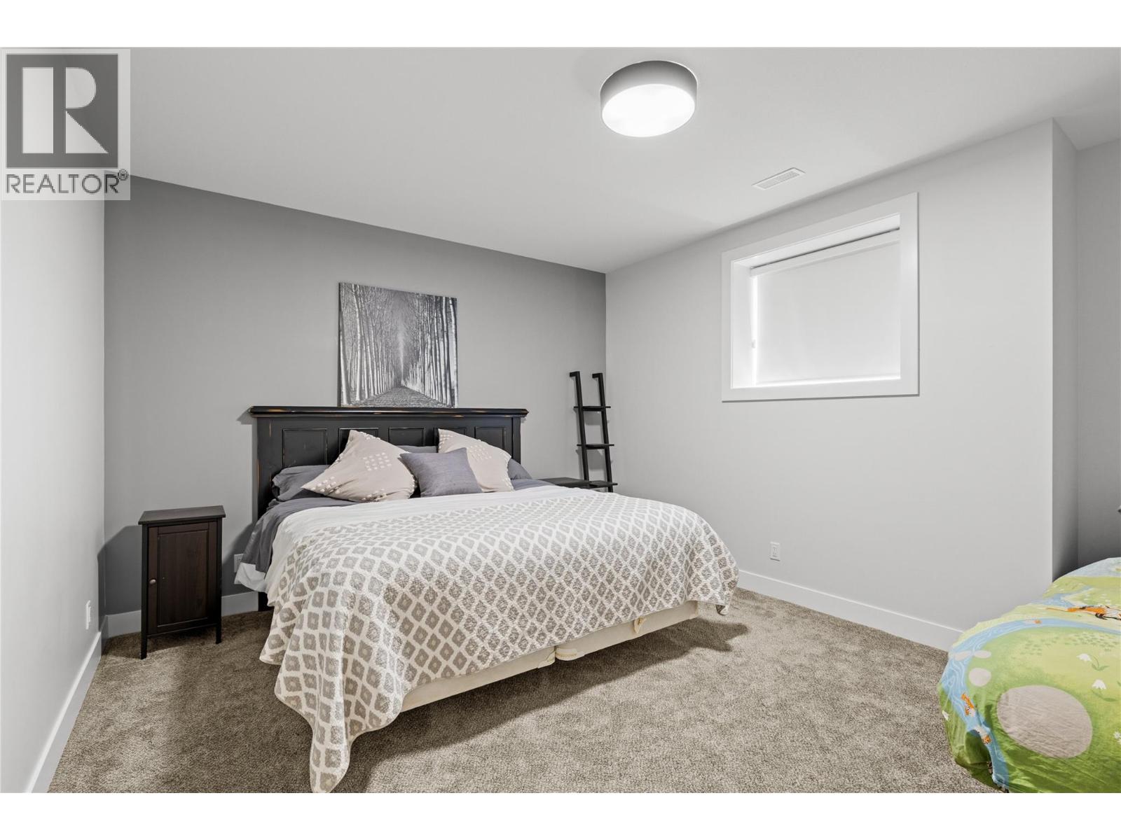 876 Boynton Place, Kelowna, British Columbia  V1V 2Y1 - Photo 42 - 10401474