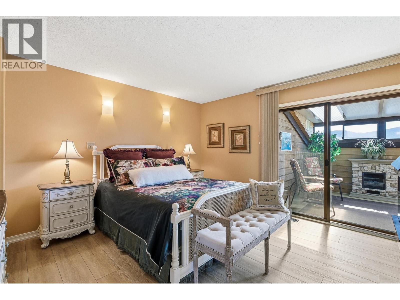 2463 Irvine Avenue, Merritt, British Columbia  V1K 4H4 - Photo 23 - 10401546