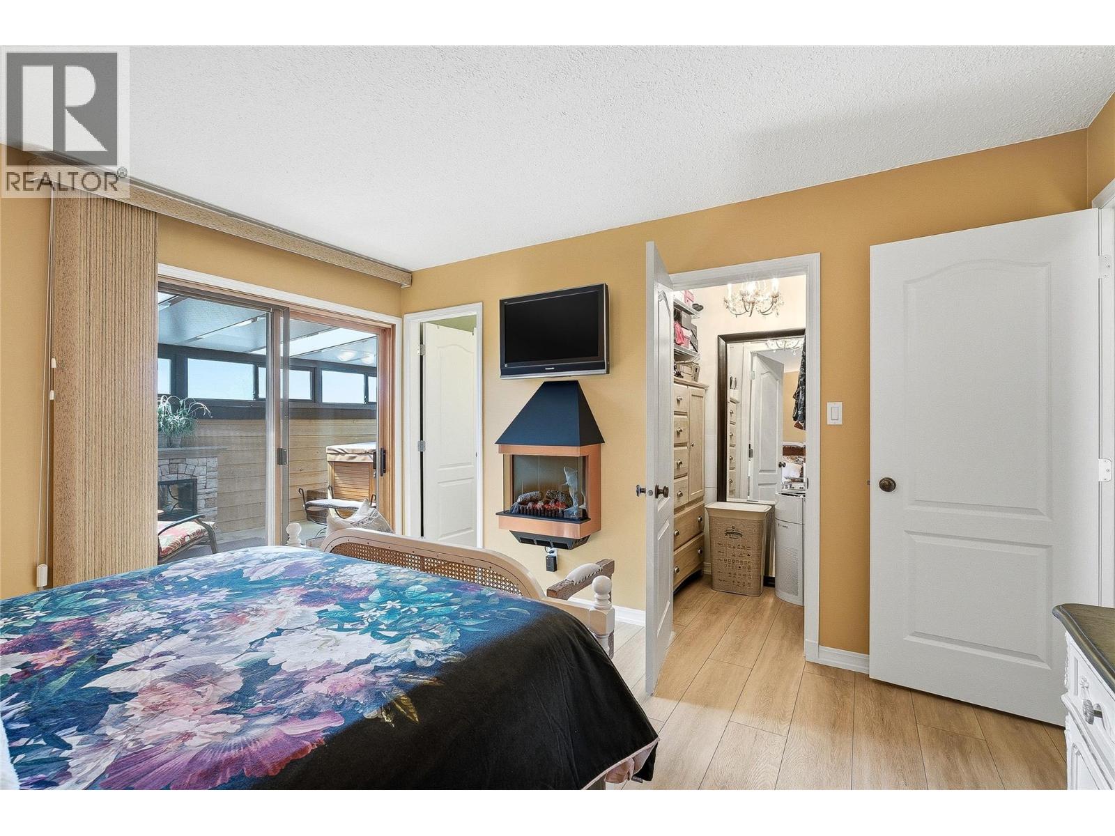 2463 Irvine Avenue, Merritt, British Columbia  V1K 4H4 - Photo 24 - 10401546