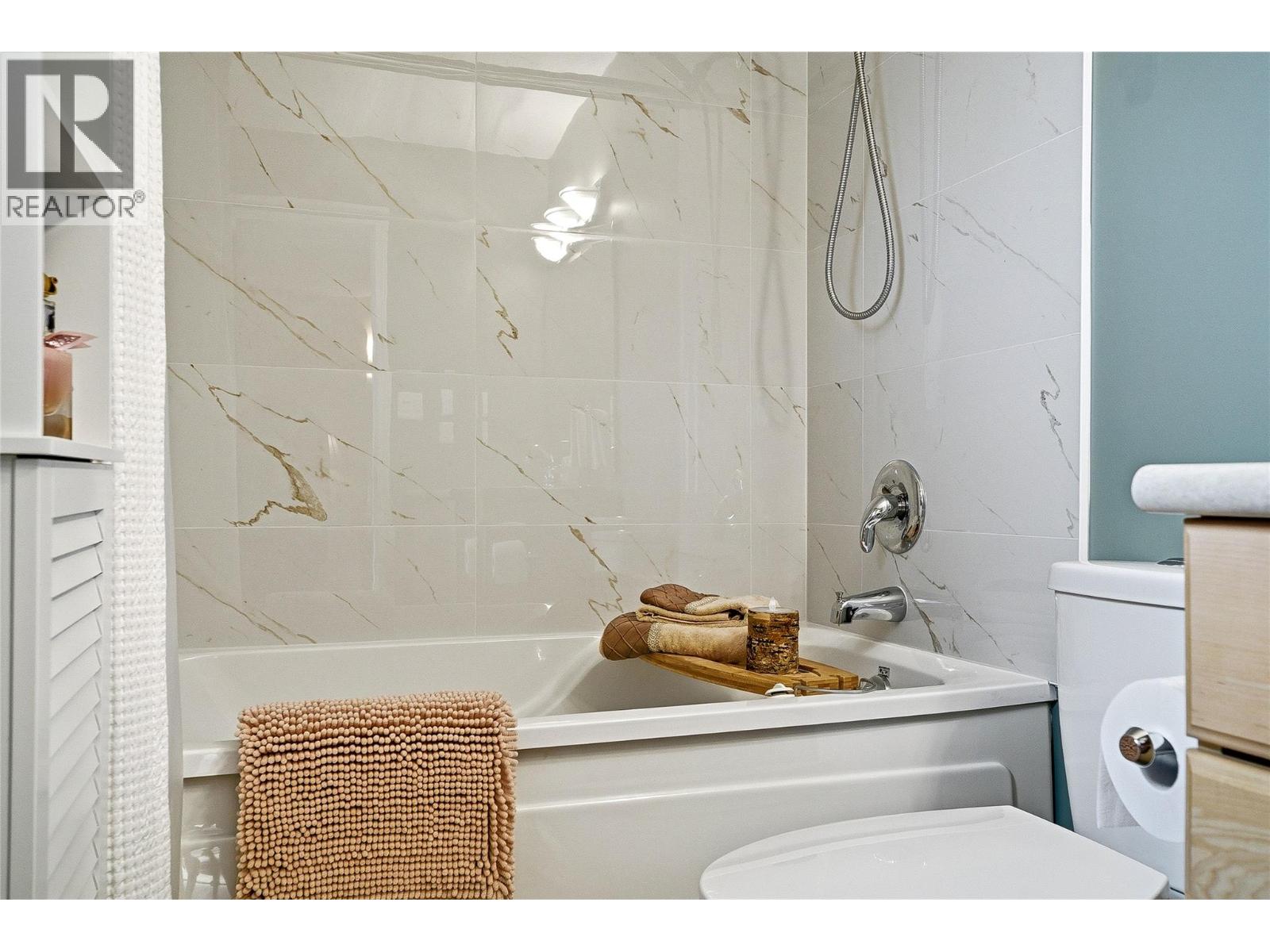 2463 Irvine Avenue, Merritt, British Columbia  V1K 4H4 - Photo 27 - 10401546