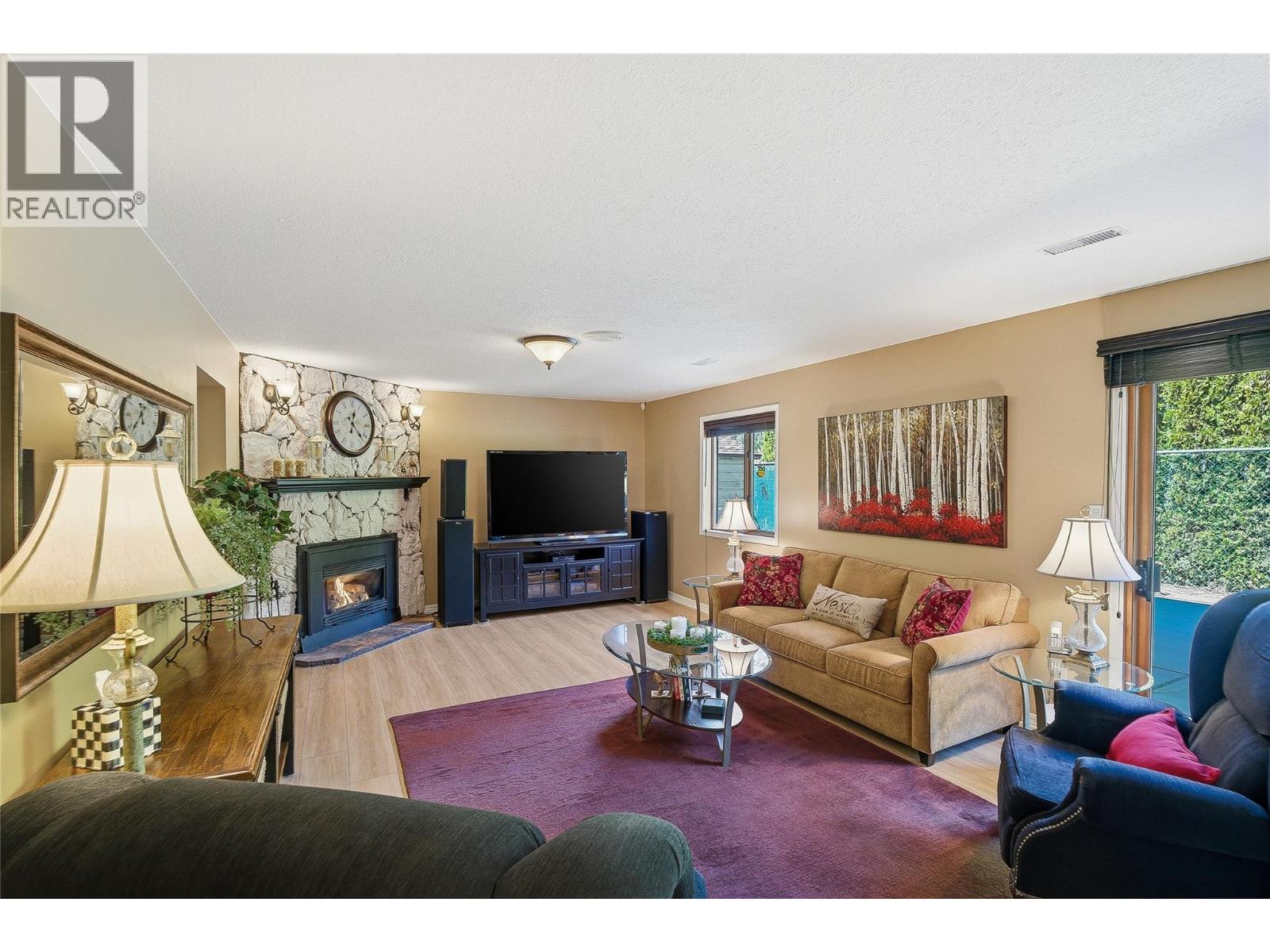 2463 Irvine Avenue, Merritt, British Columbia  V1K 4H4 - Photo 36 - 10401546