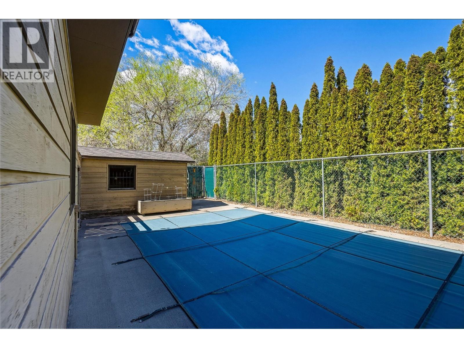 2463 Irvine Avenue, Merritt, British Columbia  V1K 4H4 - Photo 45 - 10401546