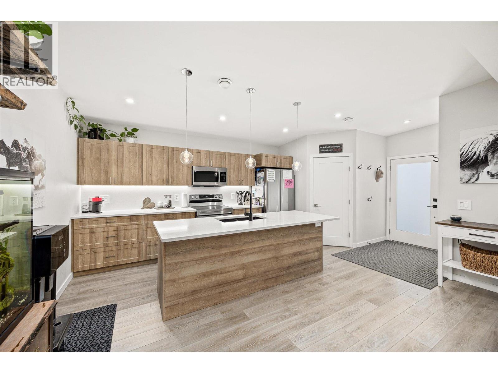 8900 Jim Bailey Road Unit# 37, Kelowna, British Columbia  V4V 1S4 - Photo 5 - 10401305