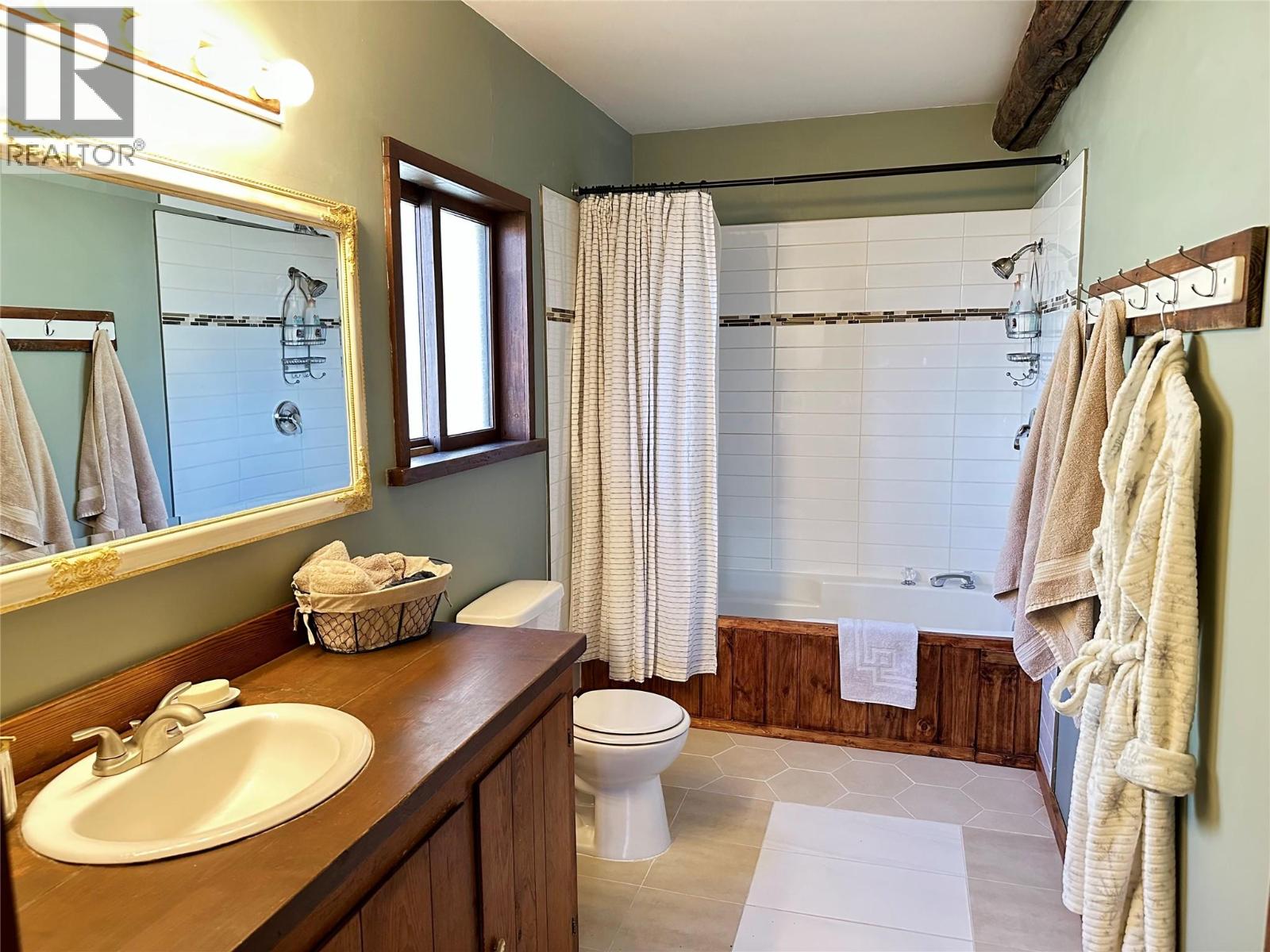 3655 Mclean Creek Road, Okanagan Falls, British Columbia  V0H 1R5 - Photo 11 - 10401599