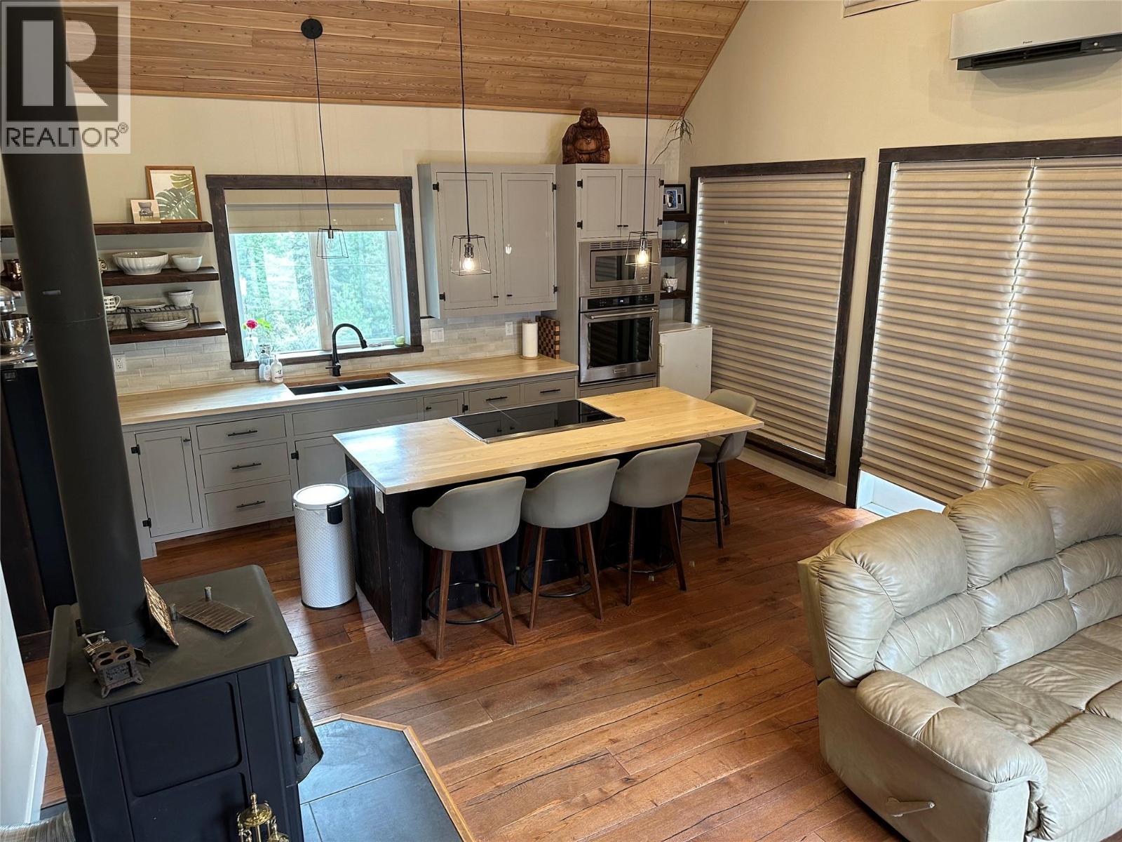 3655 Mclean Creek Road, Okanagan Falls, British Columbia  V0H 1R5 - Photo 25 - 10401599