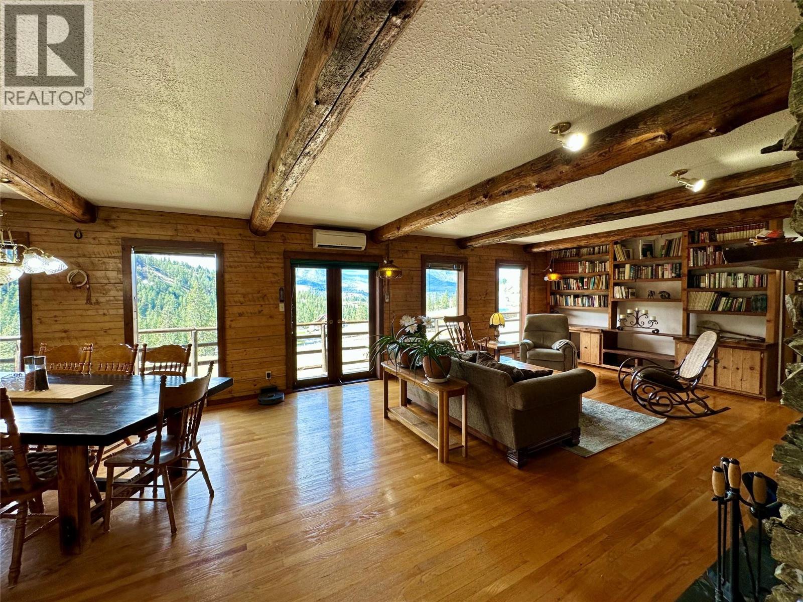 3655 Mclean Creek Road, Okanagan Falls, British Columbia  V0H 1R5 - Photo 5 - 10401599