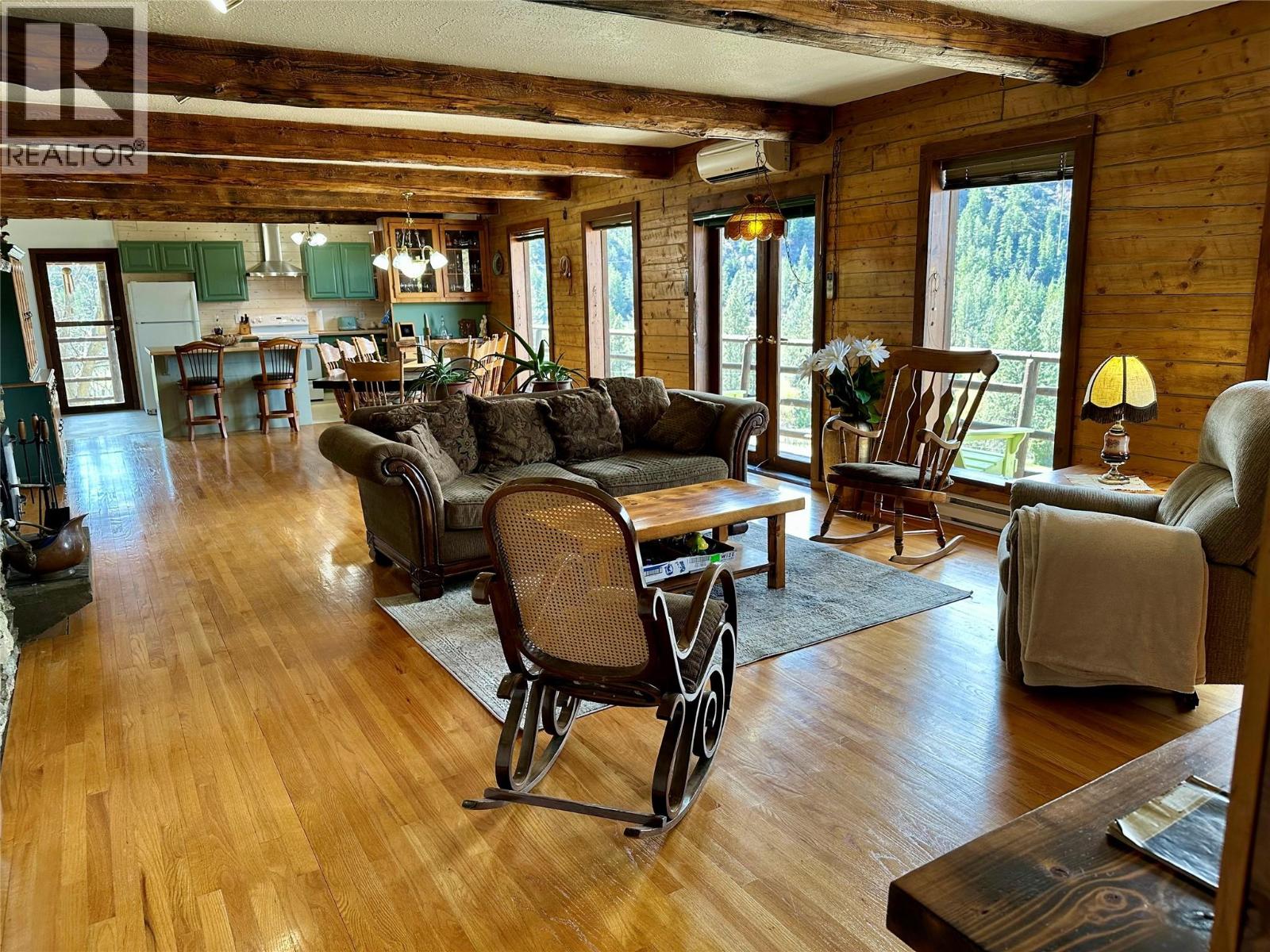 3655 Mclean Creek Road, Okanagan Falls, British Columbia  V0H 1R5 - Photo 8 - 10401599