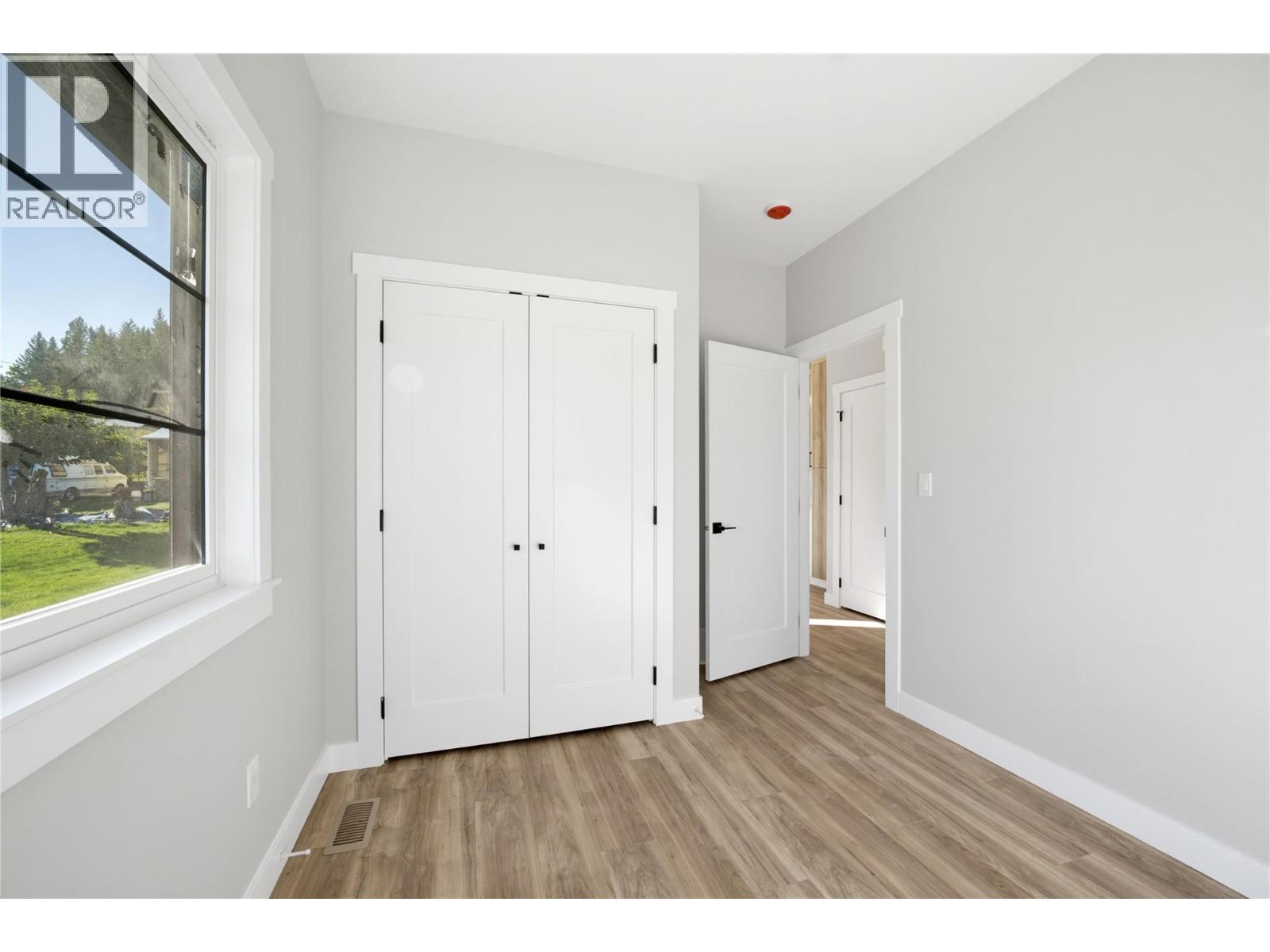 186 Salmon Arm Drive, Enderby, British Columbia  V4Y 4C6 - Photo 42 - 10401568