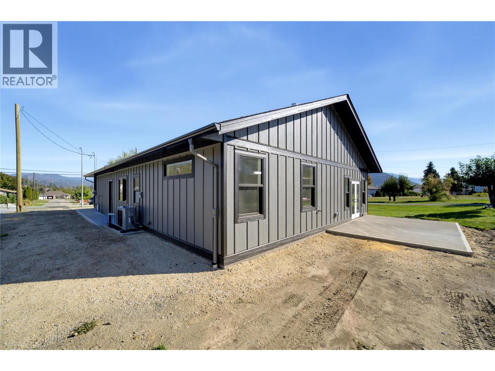 186 Salmon Arm Drive, Enderby, British Columbia  V4Y 4C6 - Photo 53 - 10401568