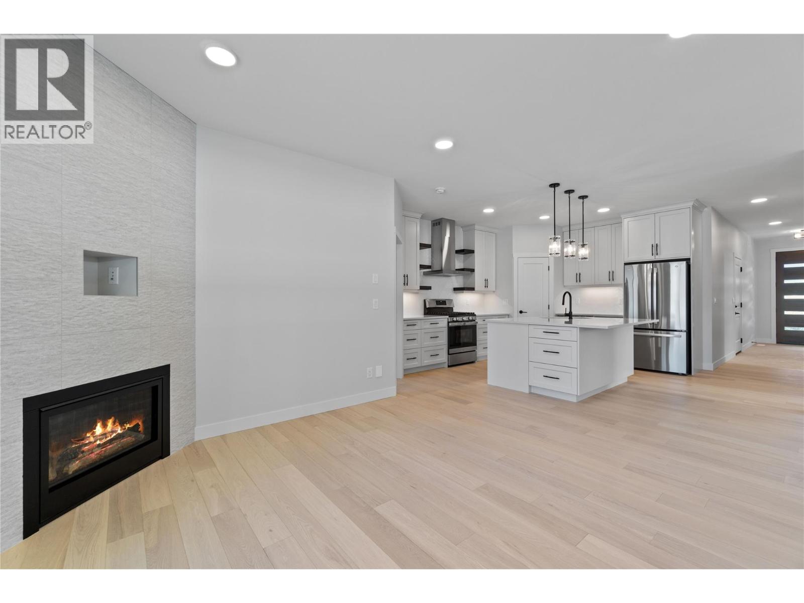 1840 10 Street Sw Unit# 9, Salmon Arm, British Columbia  V1E 0H2 - Photo 14 - 10401520