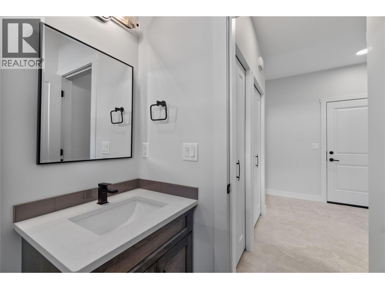 1840 10 Street Sw Unit# 9, Salmon Arm, British Columbia  V1E 0H2 - Photo 25 - 10401520