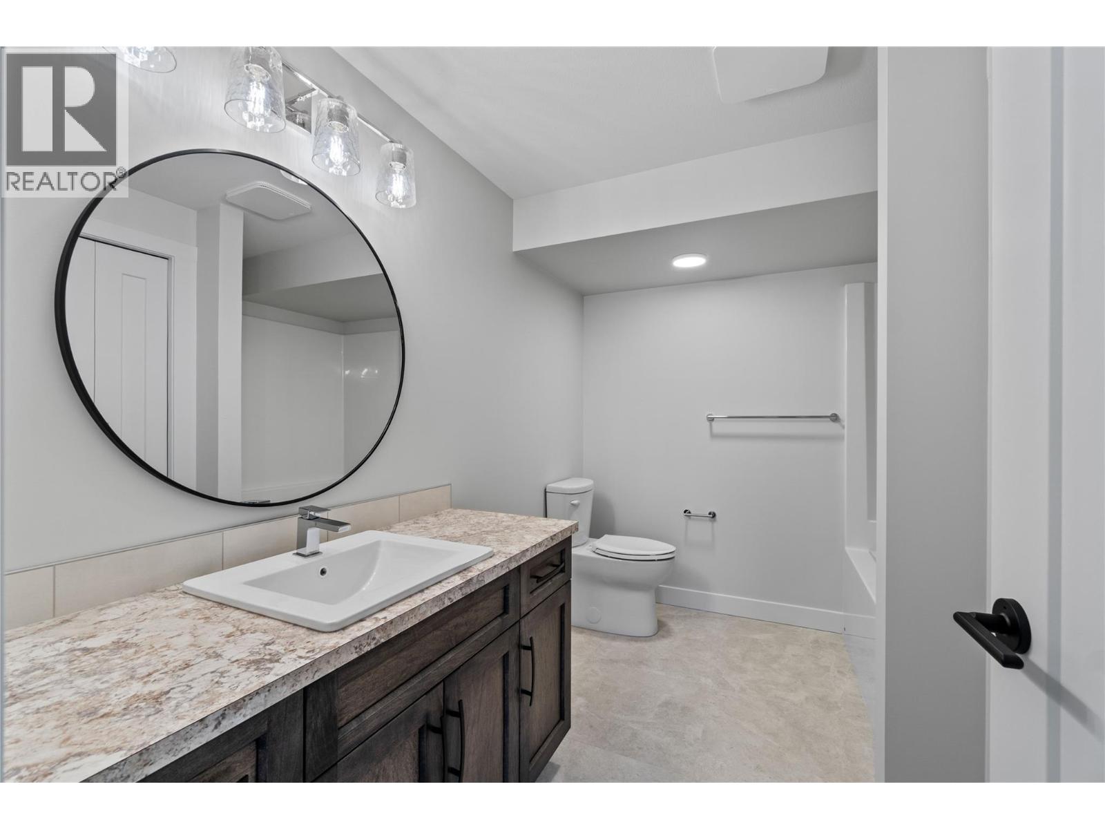 1840 10 Street Sw Unit# 9, Salmon Arm, British Columbia  V1E 0H2 - Photo 33 - 10401520