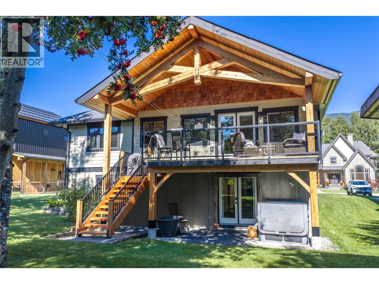 1915 Aspen Crescent, Revelstoke, British Columbia  V0E 2S3 - Photo 45 - 10401419