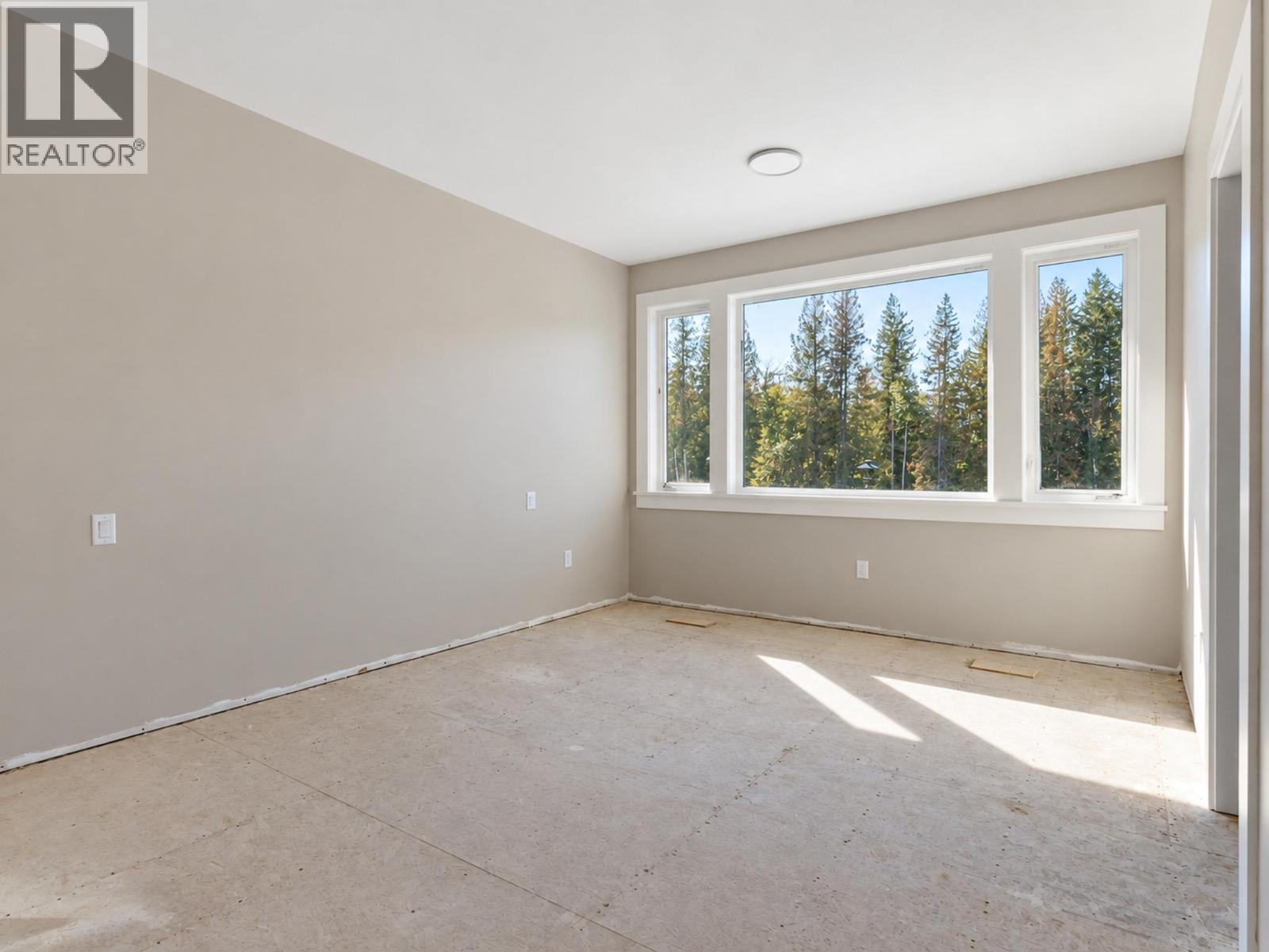 1660 8 Street Se, Salmon Arm, British Columbia  V1E 0G9 - Photo 6 - 10401034