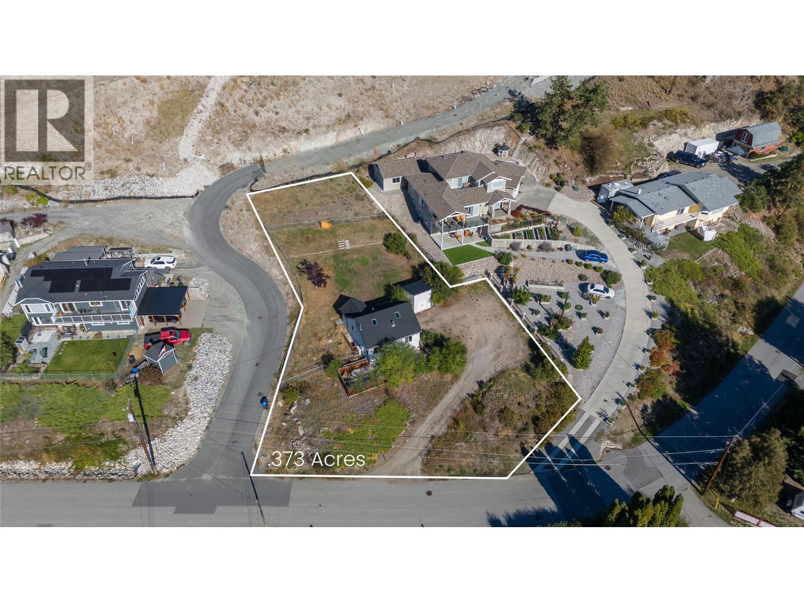 5940 Victoria Street, Peachland, British Columbia  V0H 1X4 - Photo 1 - 10397828