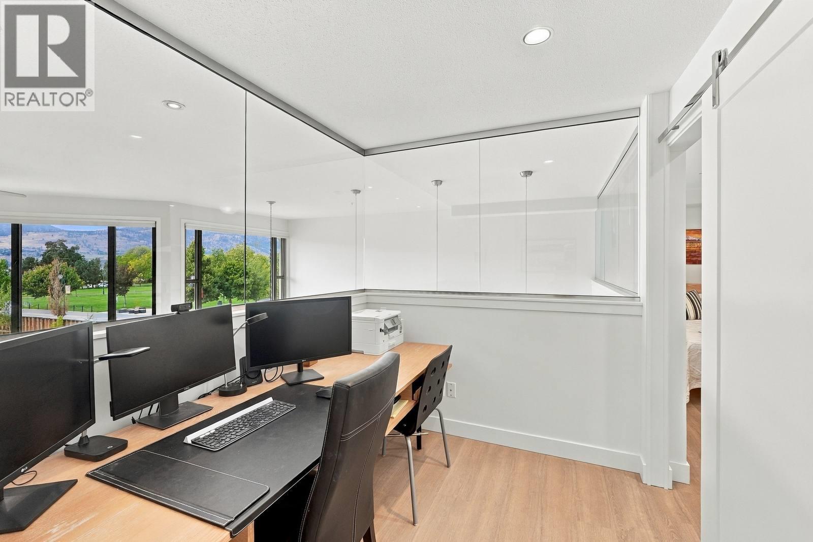 250 Marina Way Unit# 205, Penticton, British Columbia  V2A 1H4 - Photo 25 - 10401202