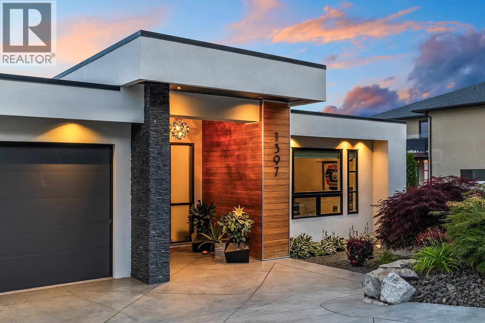 1397 Pinot Noir Drive, West Kelowna, British Columbia  V4T 3J1 - Photo 3 - 10401423
