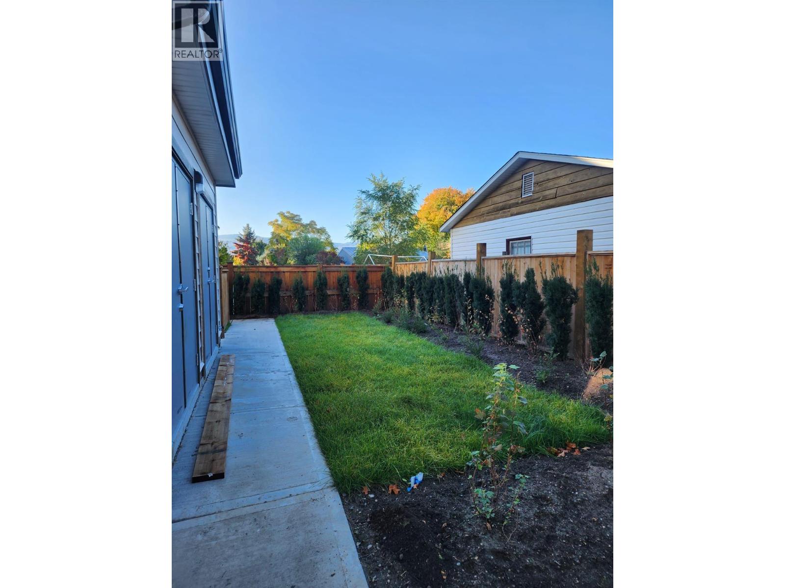 1354 Rutland Road N Unit# 1, Kelowna, British Columbia  V1X 0C2 - Photo 8 - 10401653
