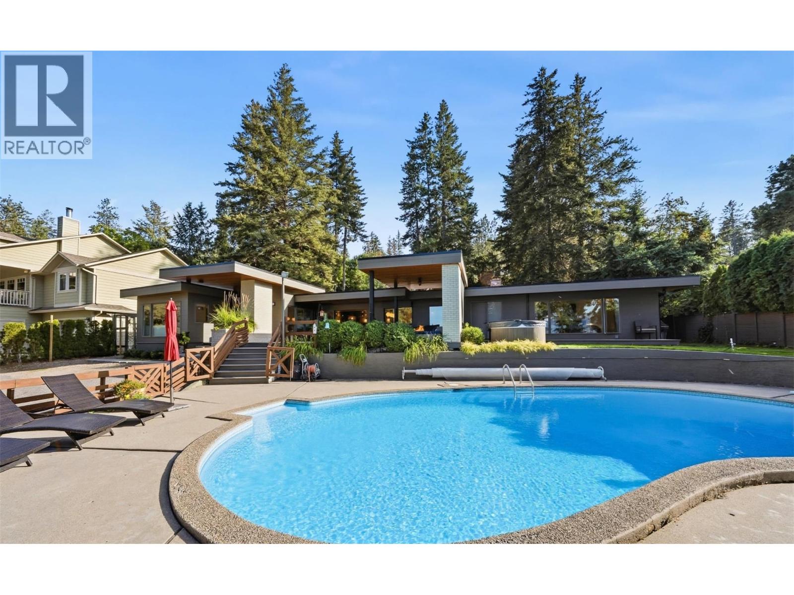 5147 Lakeshore Road, Kelowna, British Columbia  V1W 4J1 - Photo 2 - 10401481