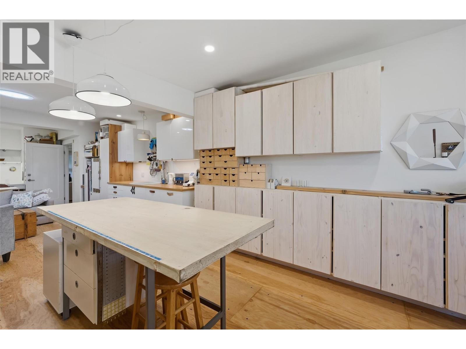 5147 Lakeshore Road, Kelowna, British Columbia  V1W 4J1 - Photo 41 - 10401481
