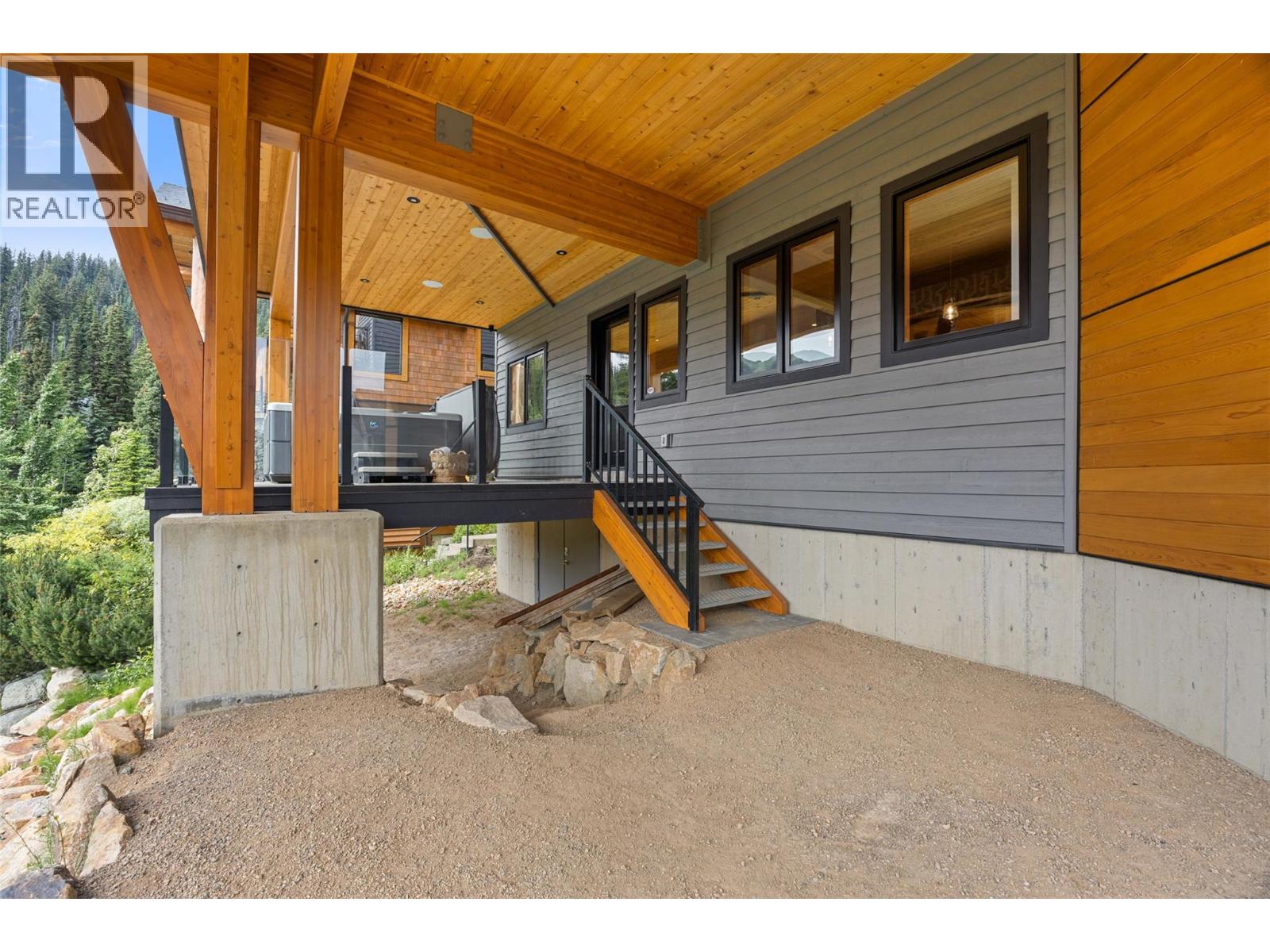 4249 Bella Vista Drive, Sun Peaks, British Columbia  V0E 5N0 - Photo 61 - 10401462